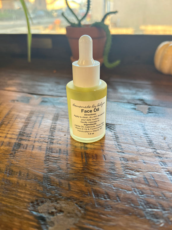 D’ Lynn Face Oil